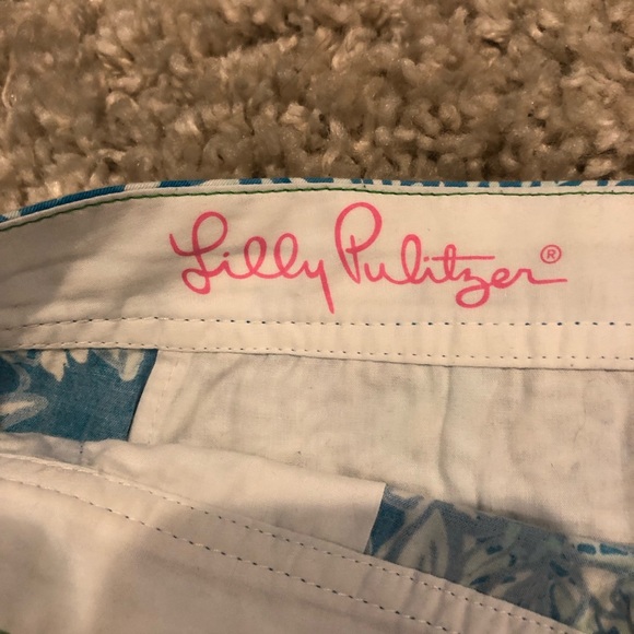 Lilly Pulitzer buttercup shorts - Picture 4 of 5
